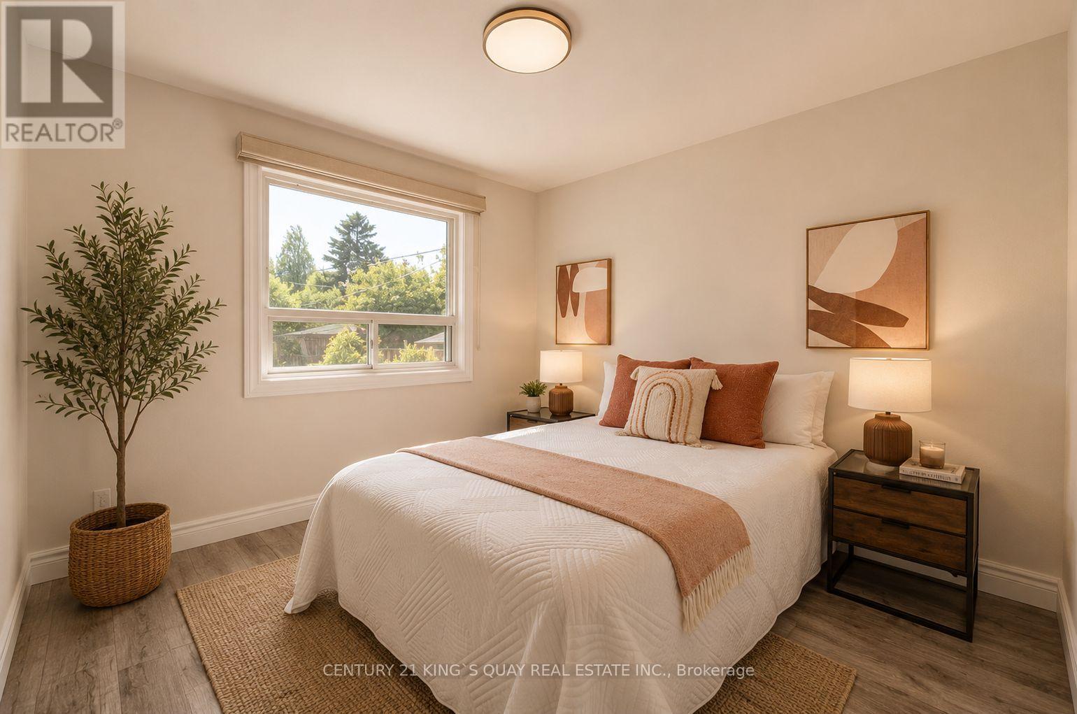 176 Felix Road, Richmond Hill, ON - Indoor Photo Showing Bedroom