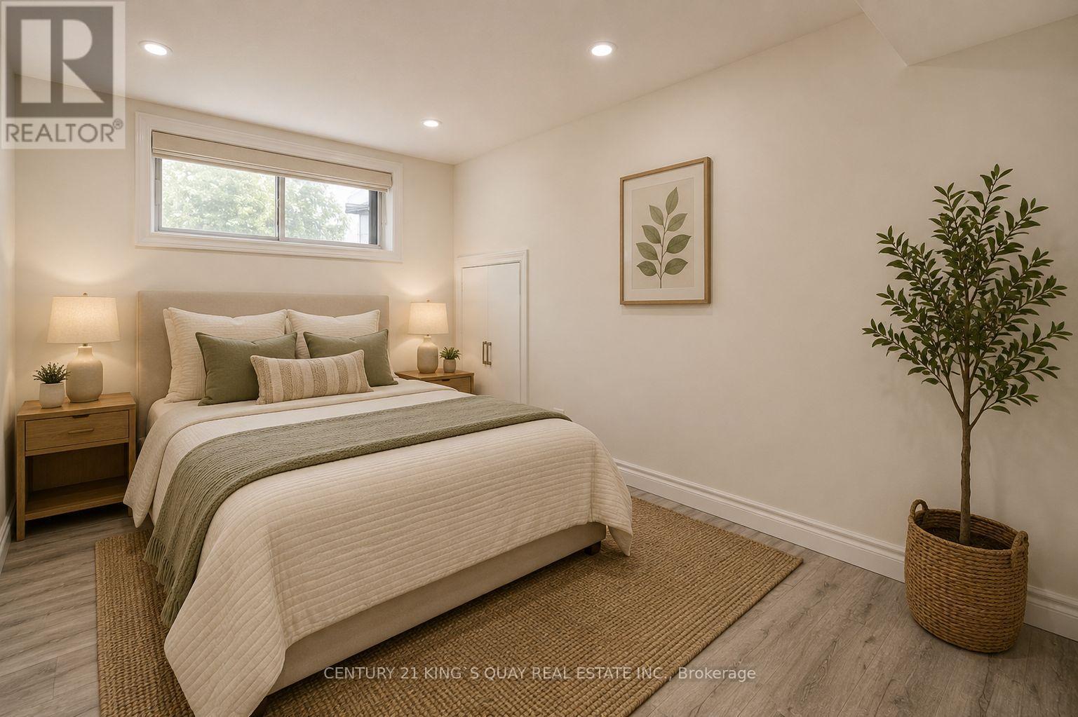 176 Felix Road, Richmond Hill, ON - Indoor Photo Showing Bedroom