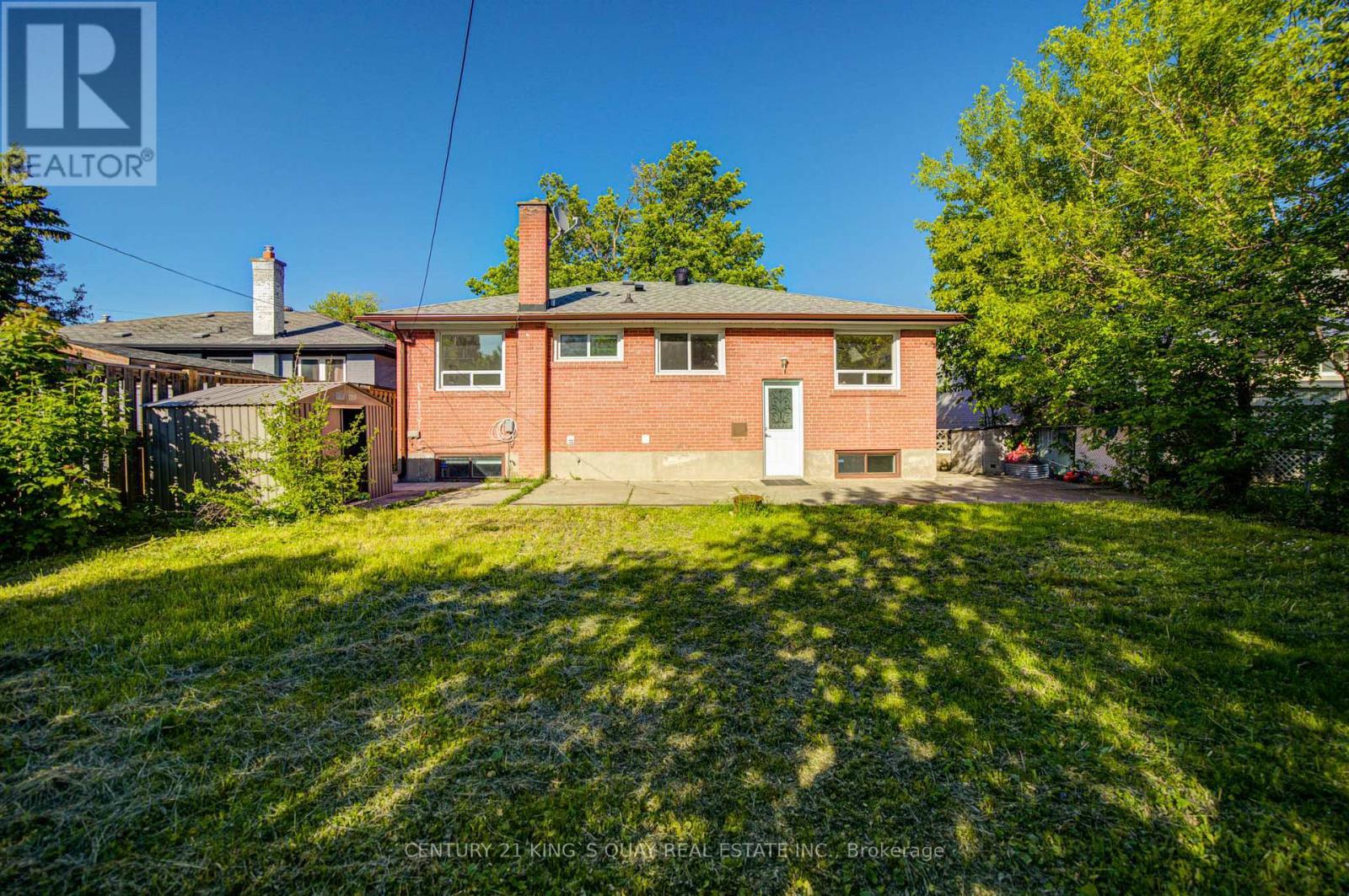 176 Felix Road, Richmond Hill, ON - Outdoor