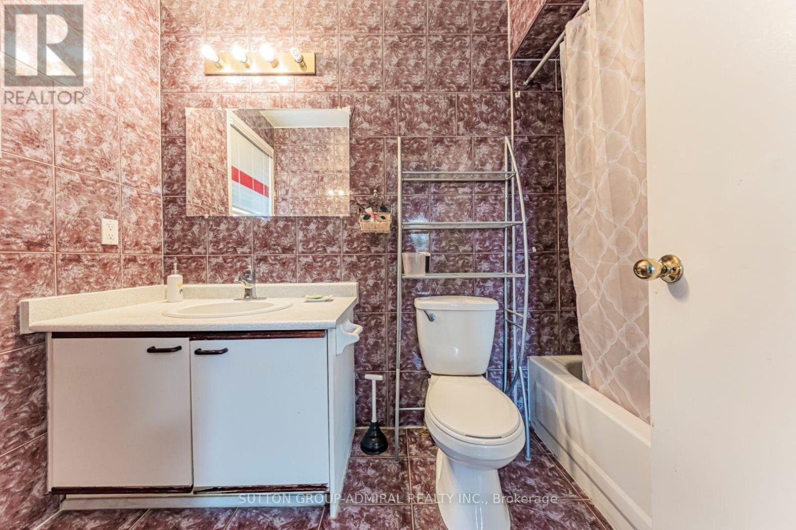 162 Bighorn Crescent, Brampton, ON - Indoor Photo Showing Bathroom