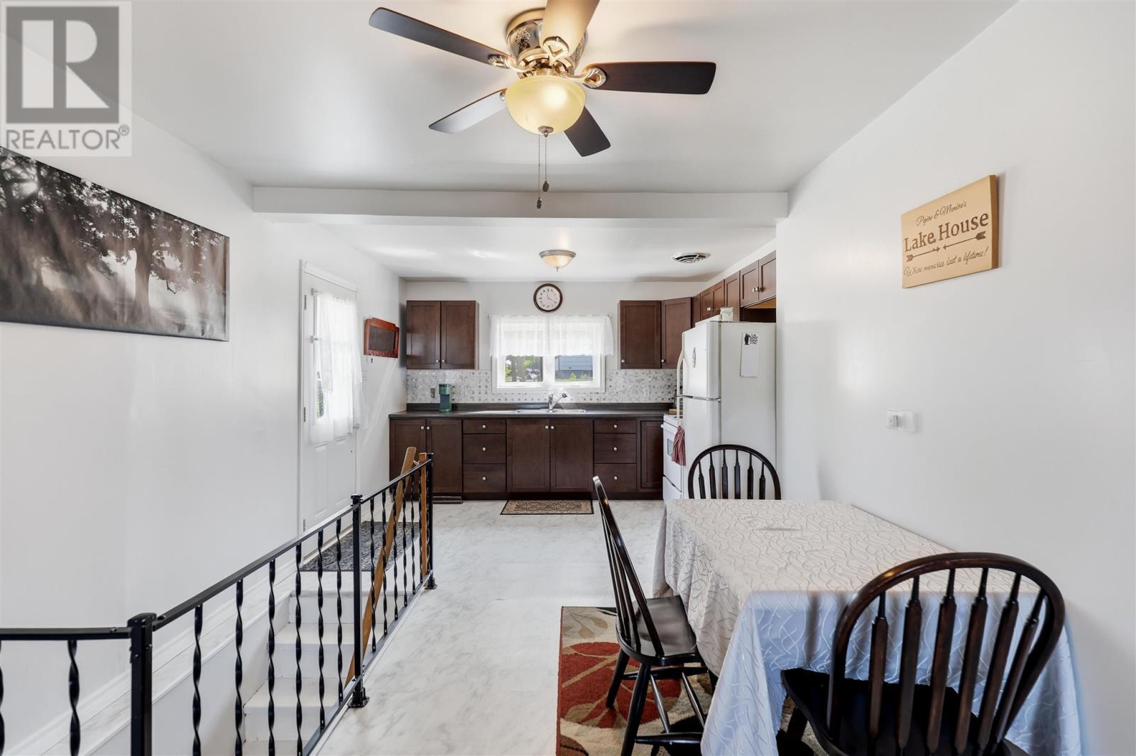 59 Queen St, Thessalon, ON - Indoor