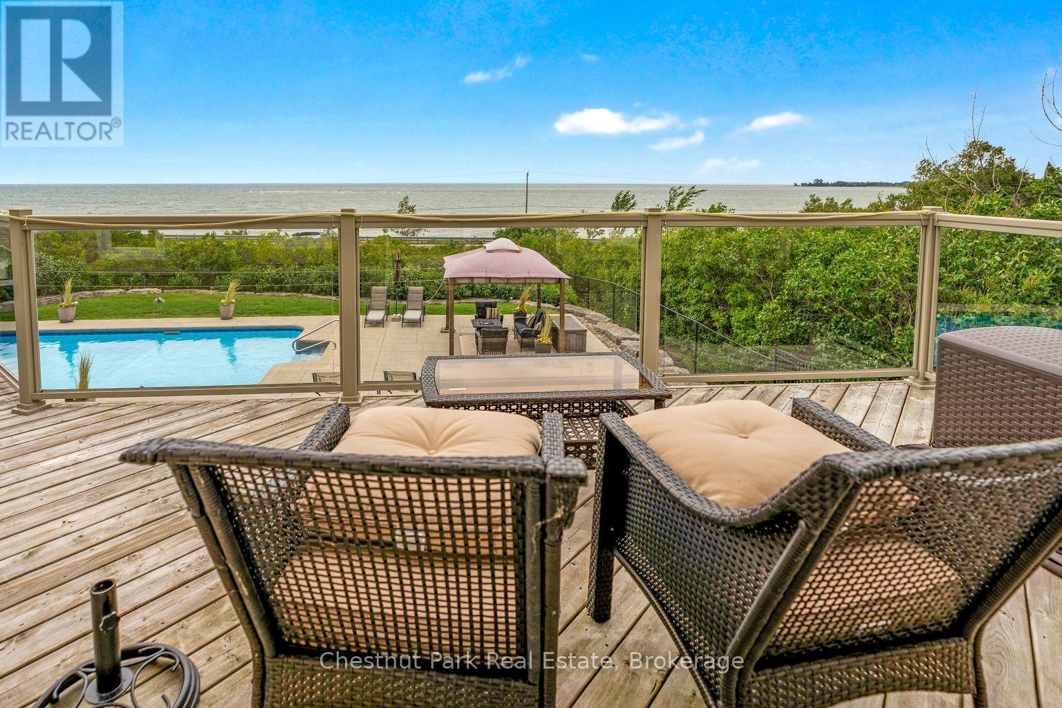 133 Lakeshore Road E, Blue Mountains, ON - Outdoor With In Ground Pool With Deck Patio Veranda
