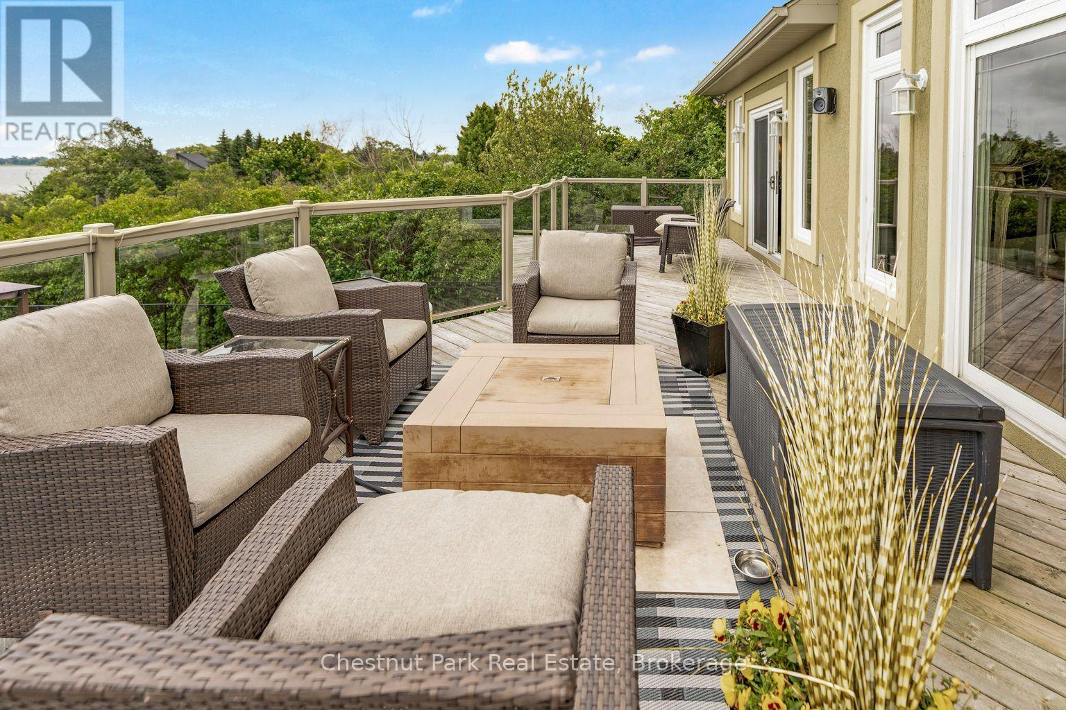 133 Lakeshore Road E, Blue Mountains, ON - Outdoor With Deck Patio Veranda With Exterior