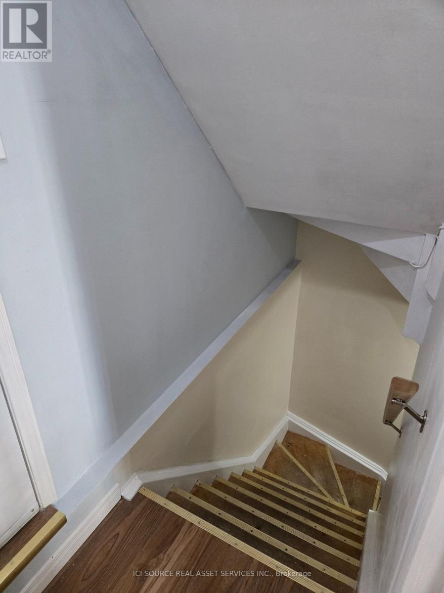 90 Cole Road, Guelph, ON - Indoor Photo Showing Other Room