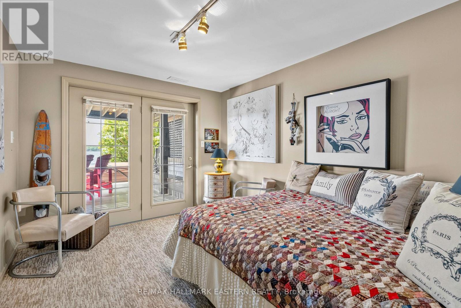 1052 Tedford Lane, Douro-Dummer, ON - Indoor Photo Showing Bedroom