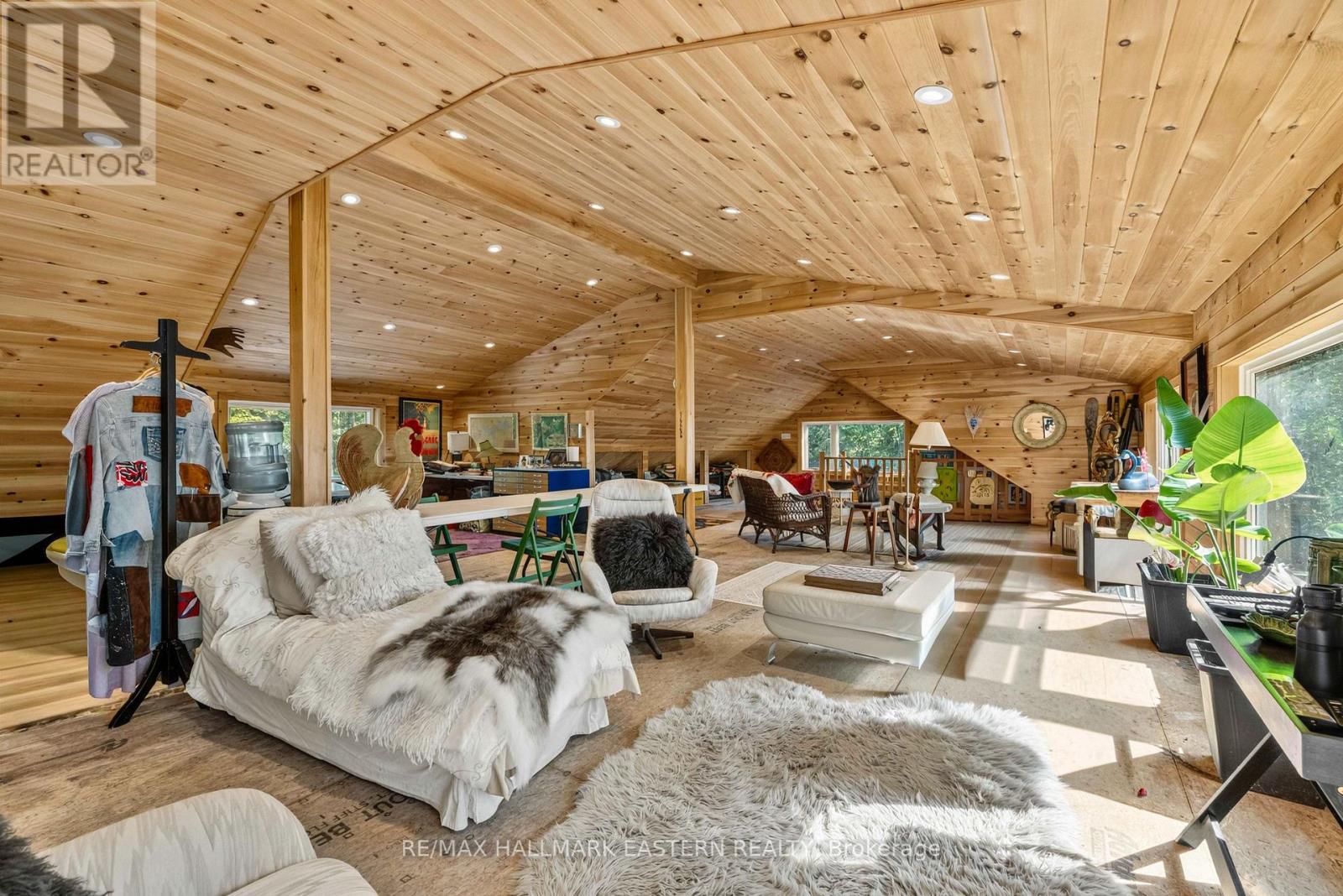 1052 Tedford Lane, Douro-Dummer, ON - Indoor