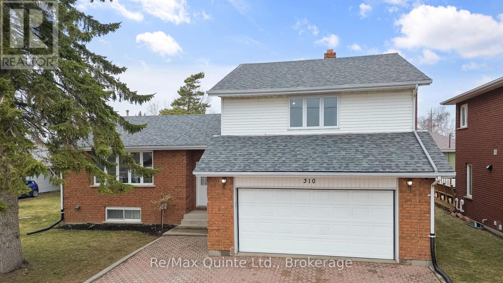 310 Bridge Street W, Belleville (Belleville Ward), ON - Outdoor With Exterior