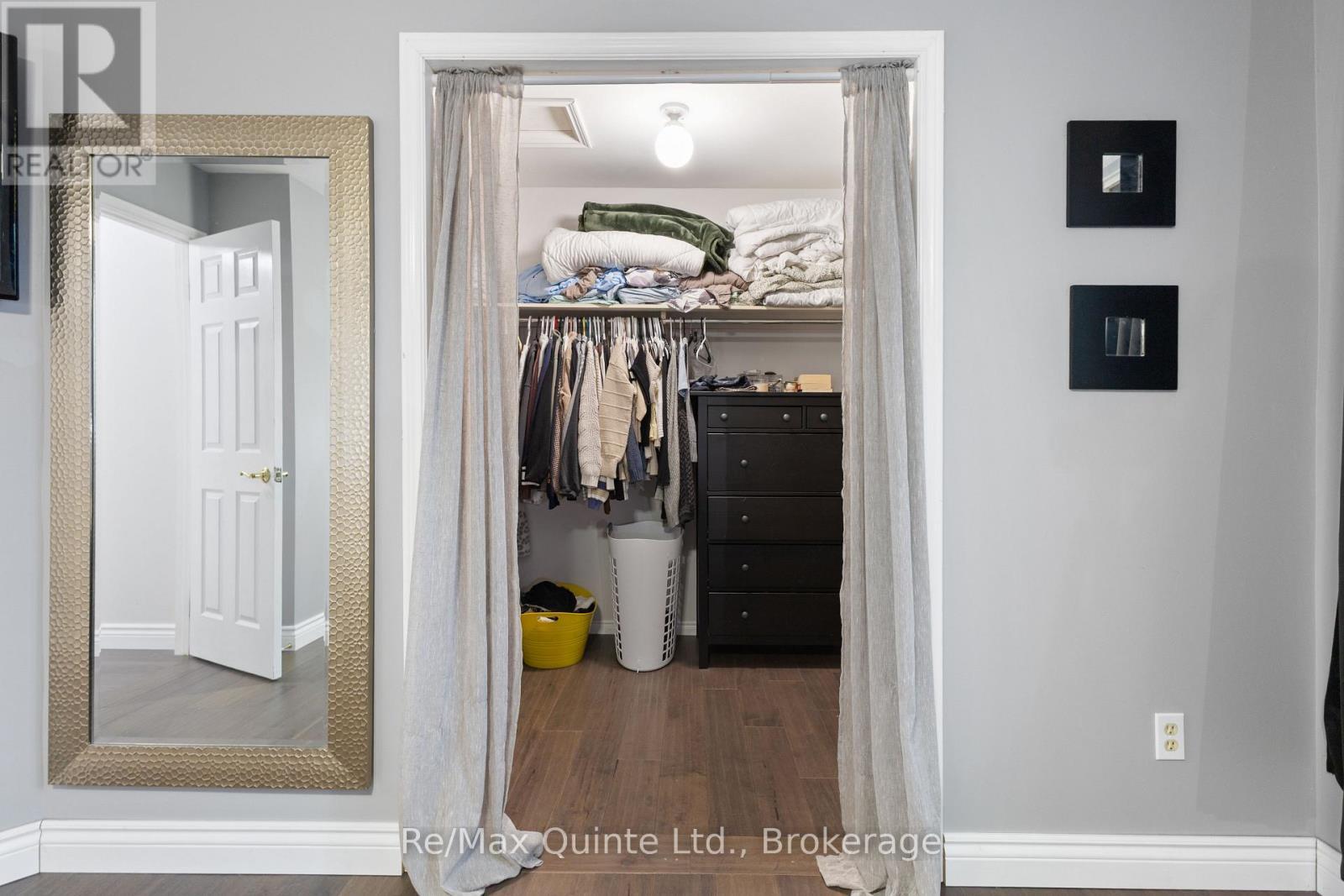 310 Bridge Street W, Belleville (Belleville Ward), ON - Indoor Photo Showing Other Room