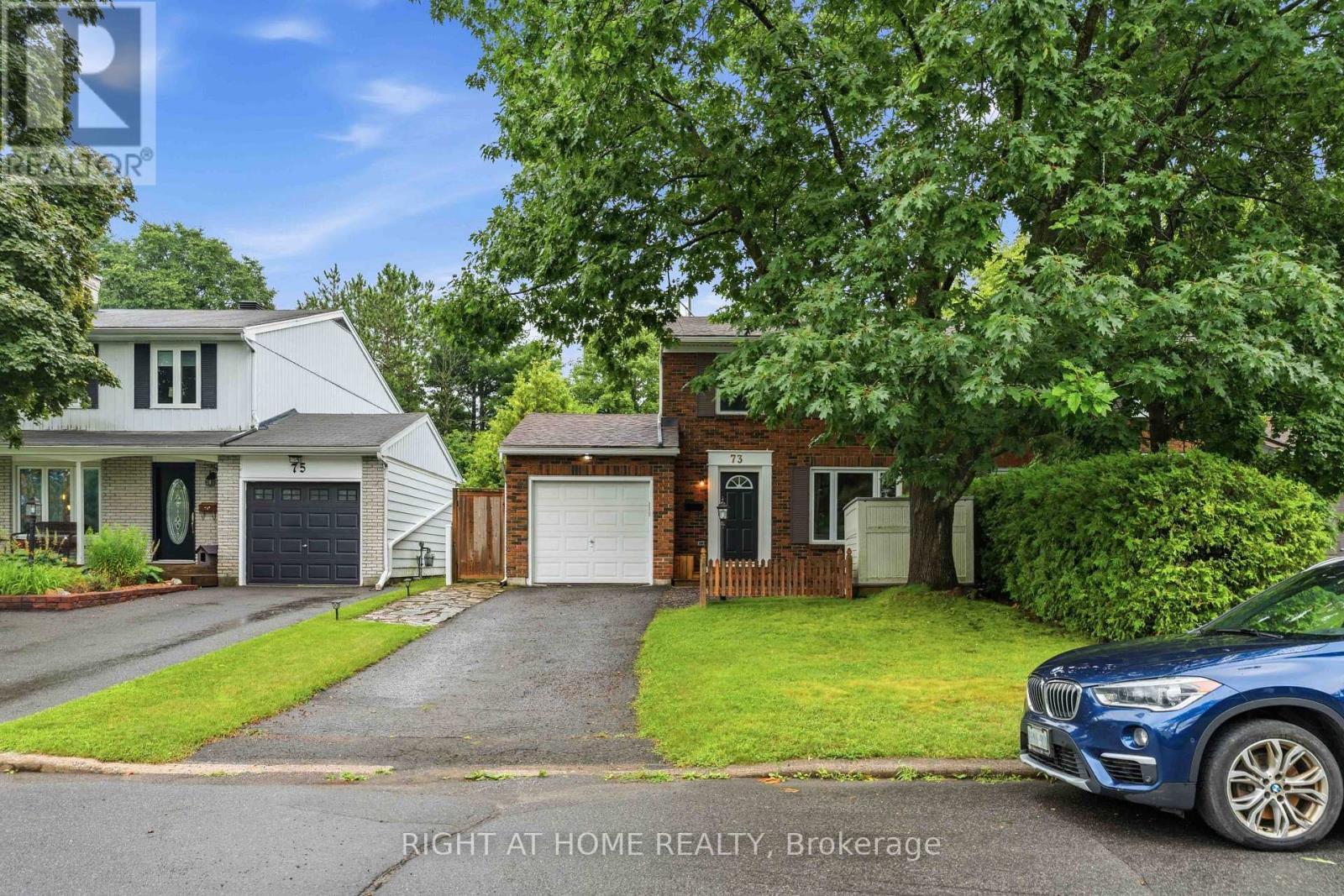 73 Hobart Crescent, Ottawa, ON - Outdoor With Facade