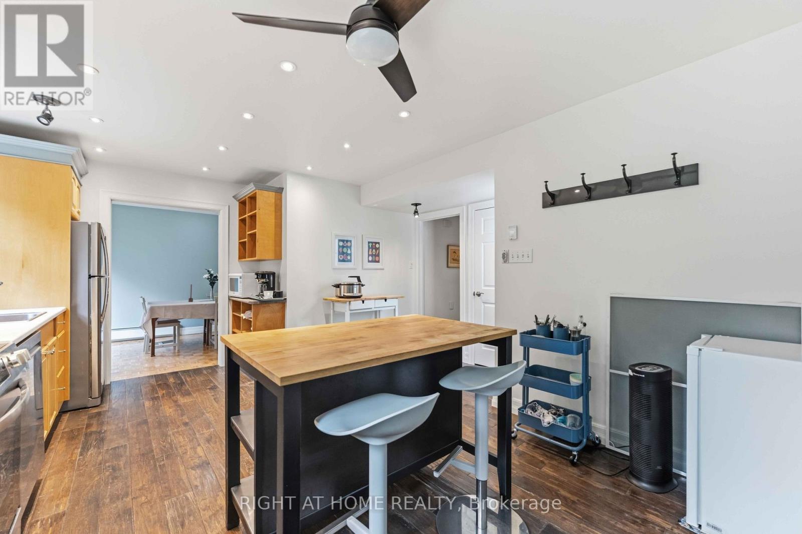 73 Hobart Crescent, Ottawa, ON - Indoor