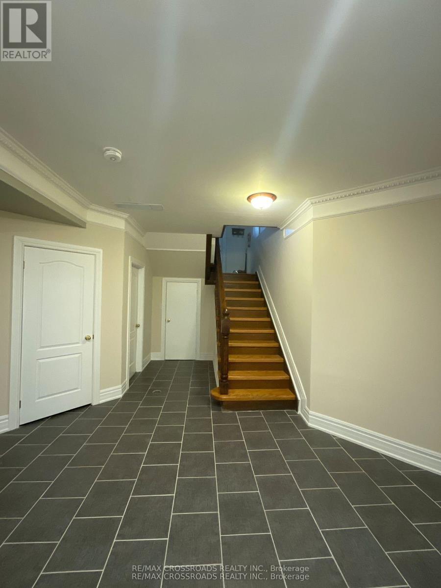 129 Lakeland Crescent, Richmond Hill, ON - Indoor Photo Showing Other Room