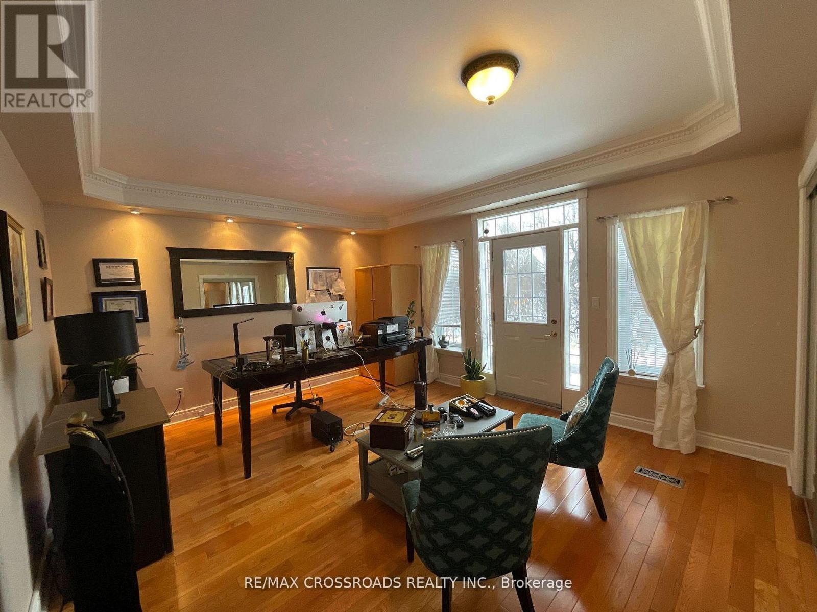 129 Lakeland Crescent, Richmond Hill, ON - Indoor Photo Showing Dining Room