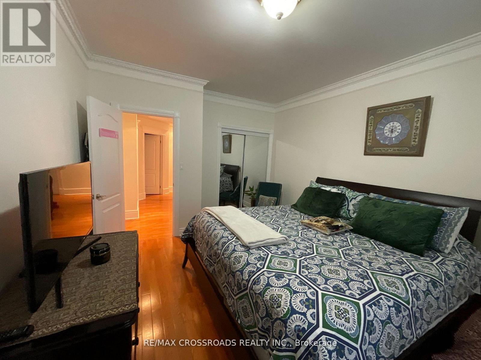 129 Lakeland Crescent, Richmond Hill, ON - Indoor Photo Showing Bedroom
