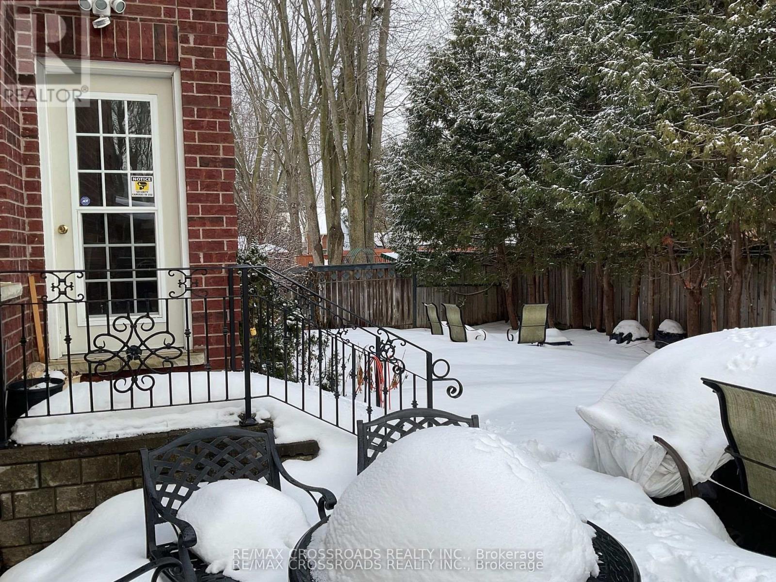 129 Lakeland Crescent, Richmond Hill, ON - Outdoor