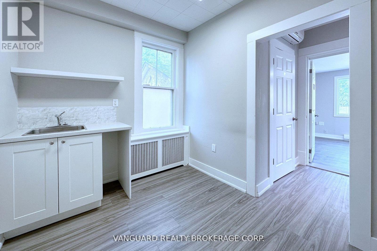 69 King Street W, Caledon, ON