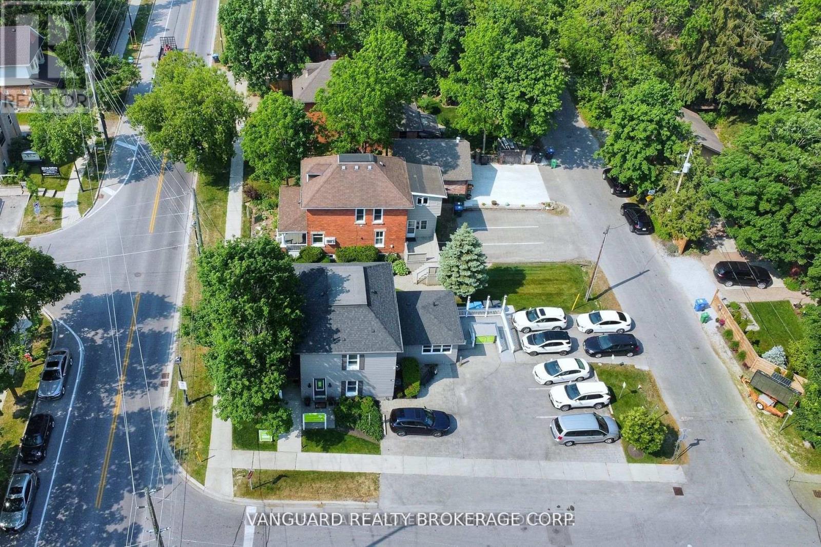 69 King Street W, Caledon, ON
