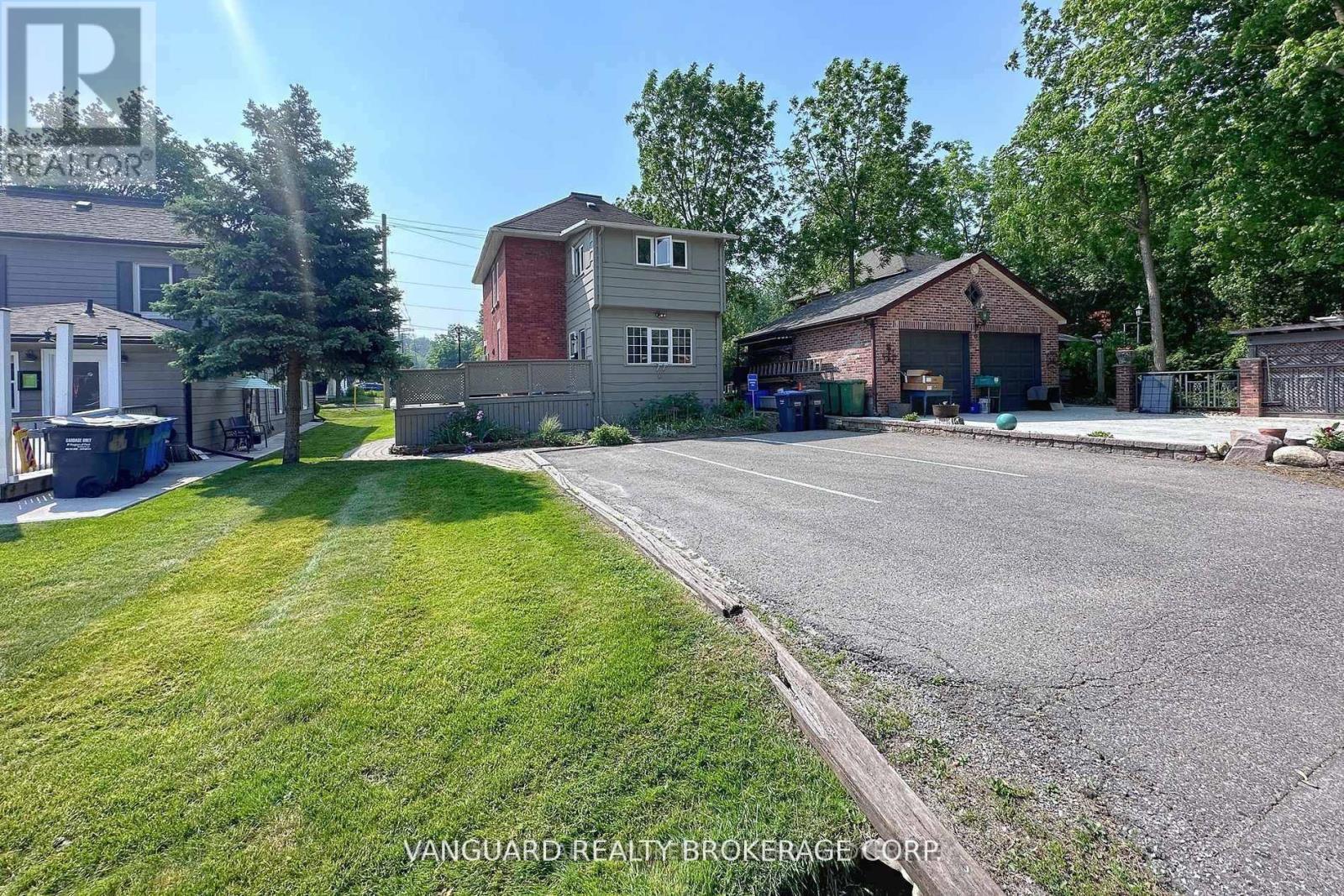 69 King Street W, Caledon, ON