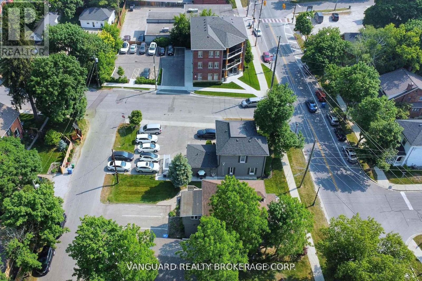 69 King Street W, Caledon, ON