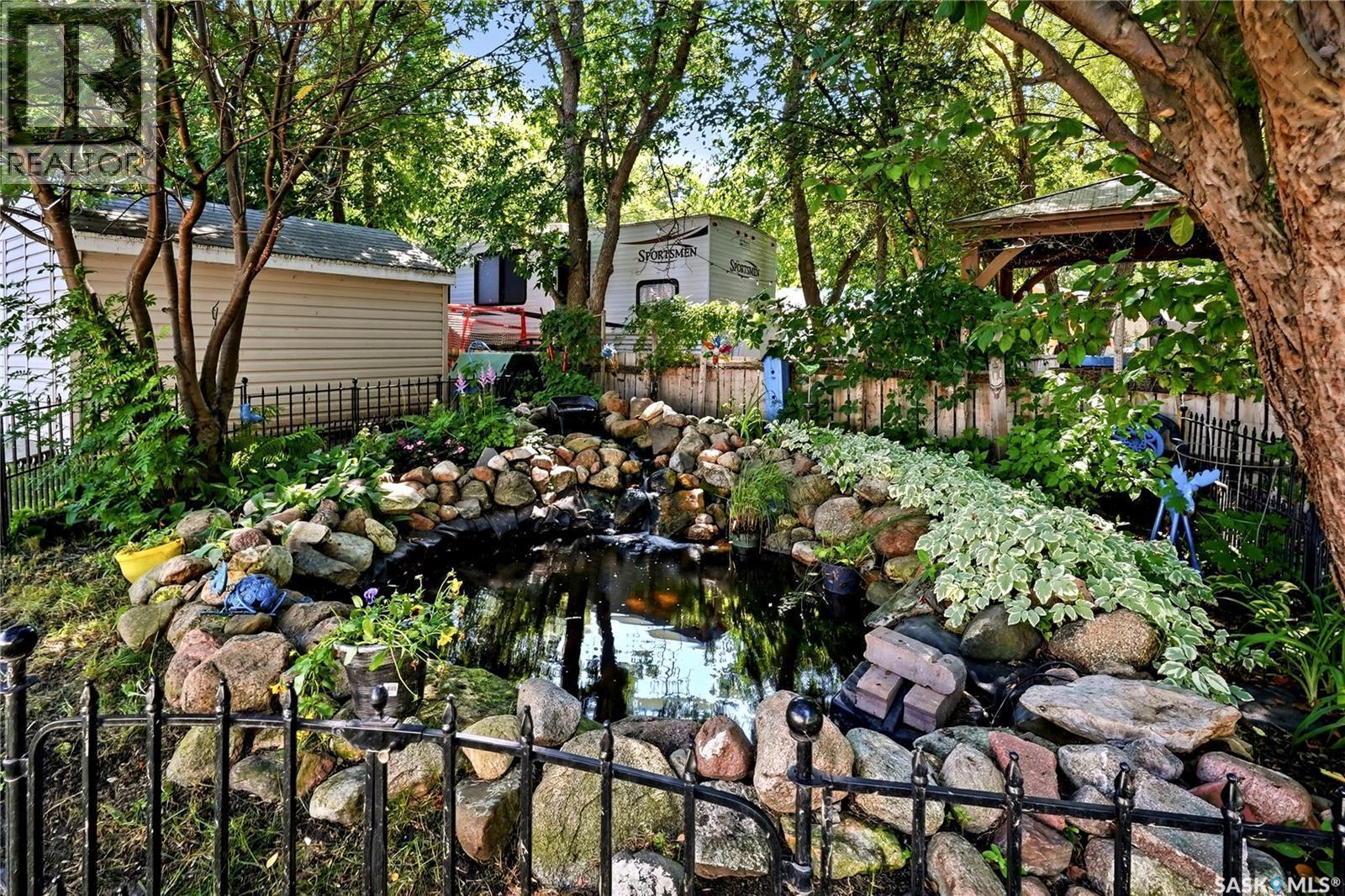 28 Rosedale Avenue, Katepwa Beach, SK - Outdoor