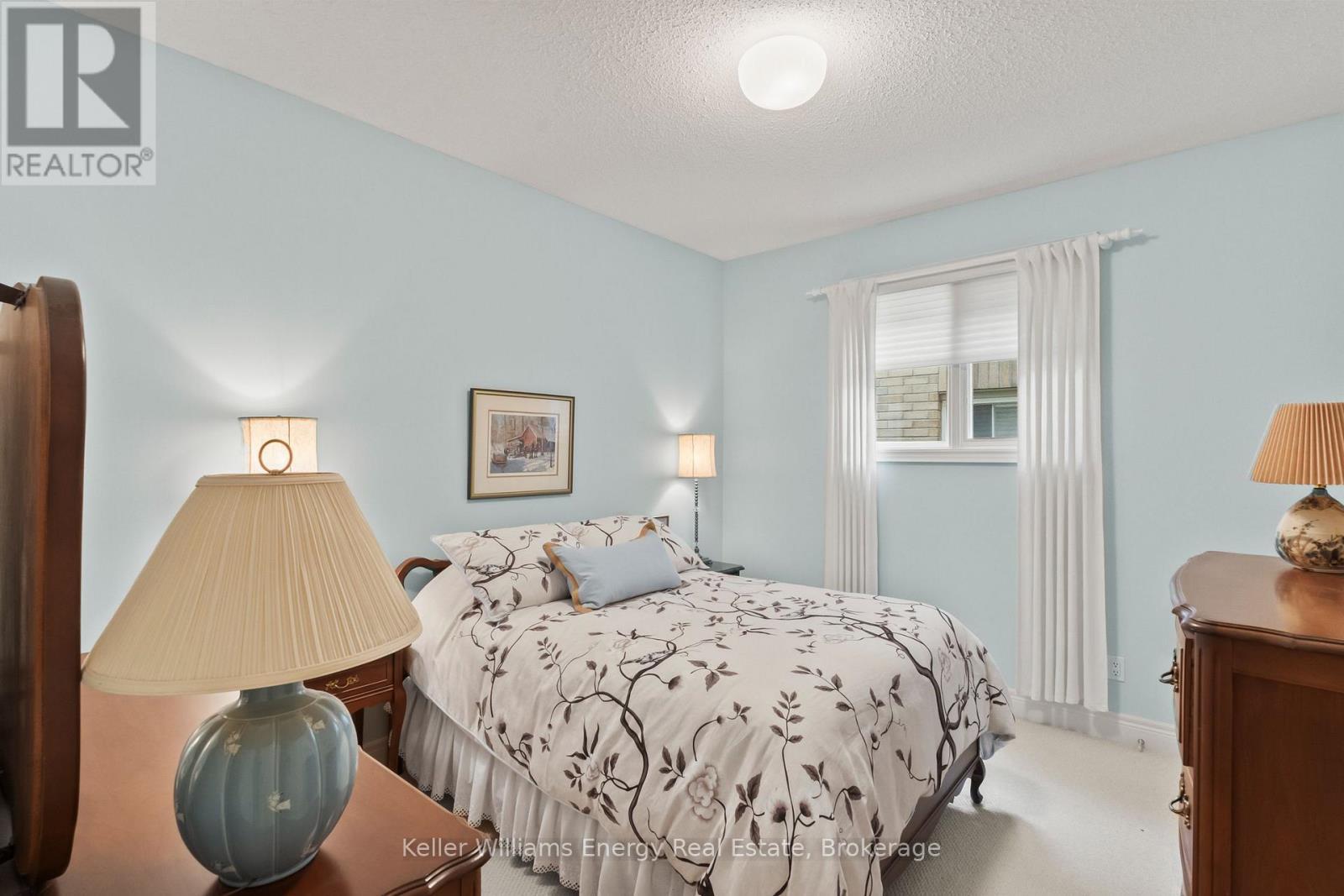 480 Britannia Avenue E, Oshawa (Kedron), ON - Indoor Photo Showing Bedroom