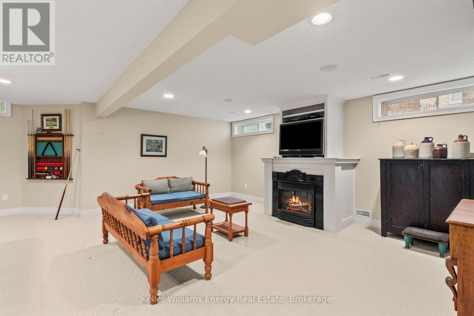 480 Britannia Avenue E, Oshawa (Kedron), ON - Indoor Photo Showing Basement With Fireplace