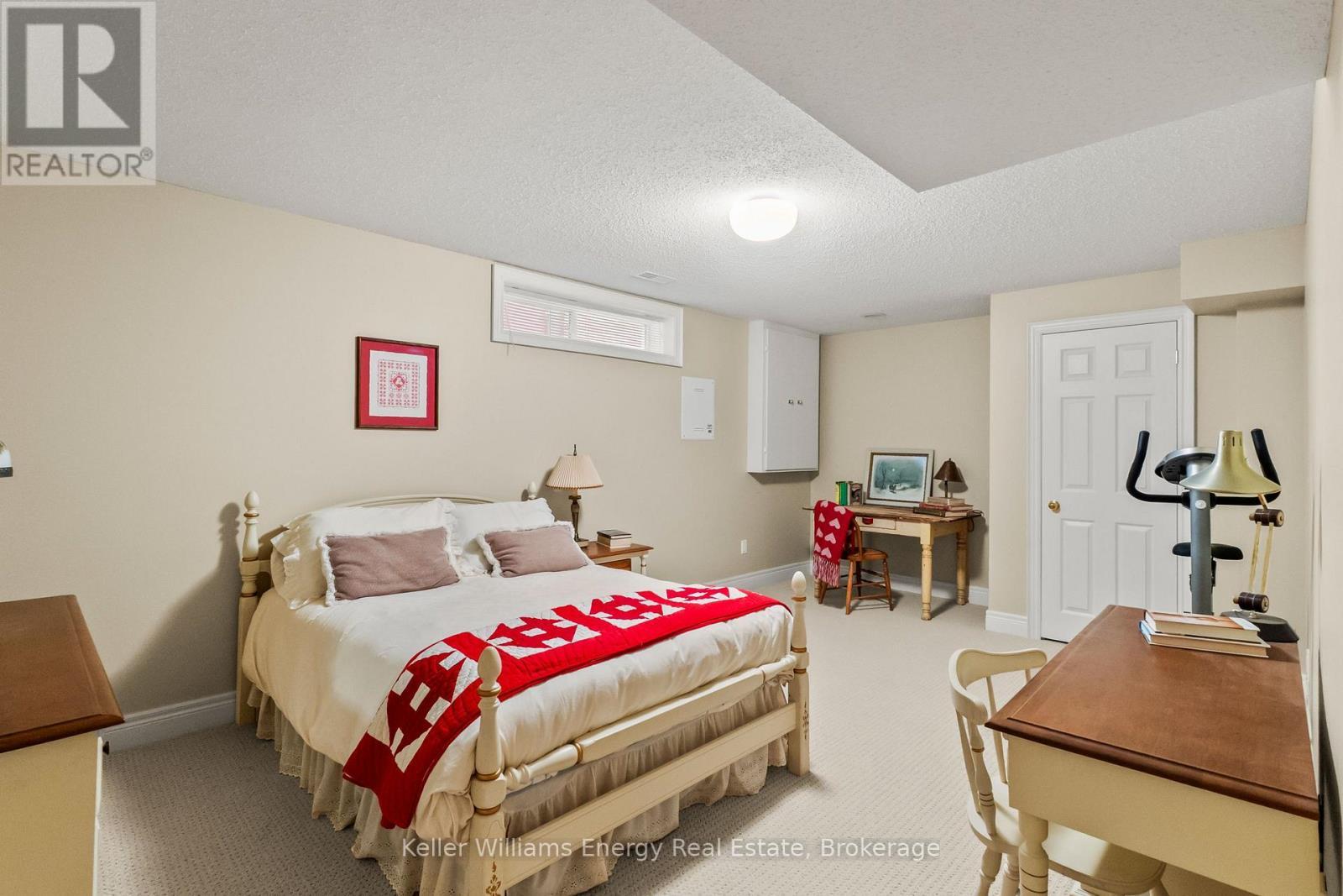 480 Britannia Avenue E, Oshawa (Kedron), ON - Indoor Photo Showing Bedroom