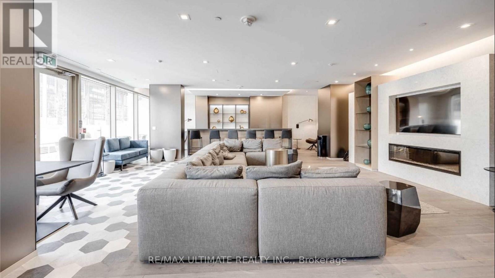 1214 - 60 Tannery Road, Toronto, ON - Indoor Photo Showing Living Room With Fireplace