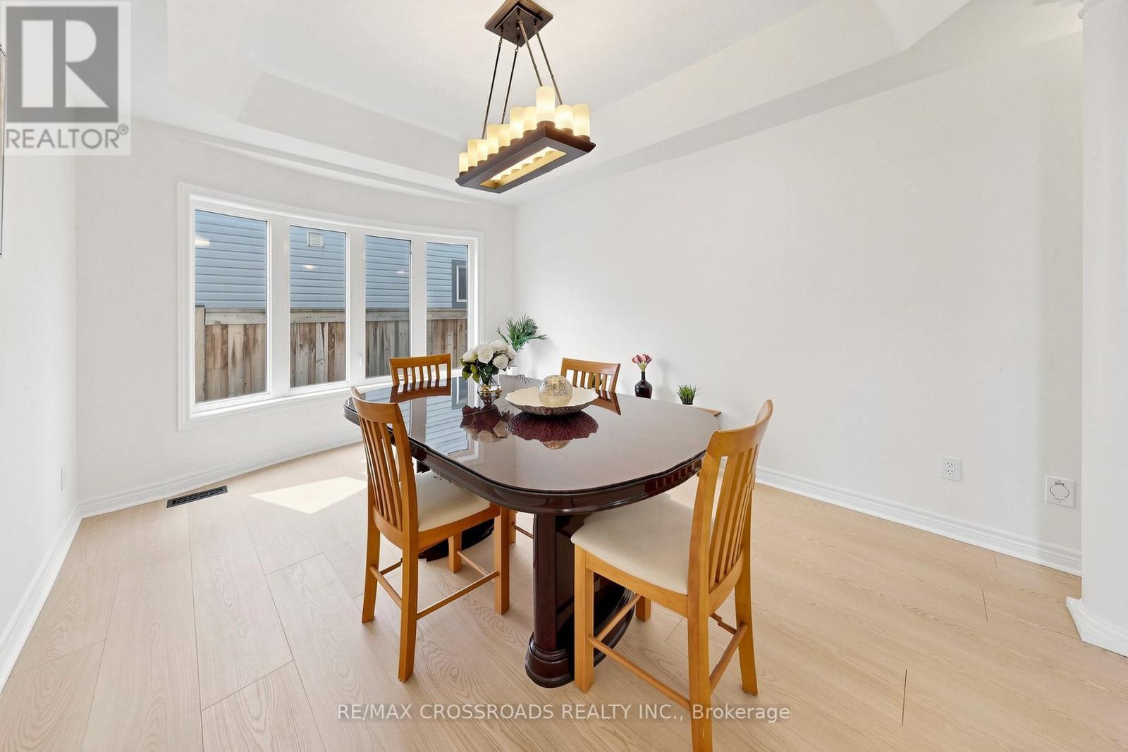 55 John Link Avenue, Georgina, ON - Indoor Photo Showing Dining Room