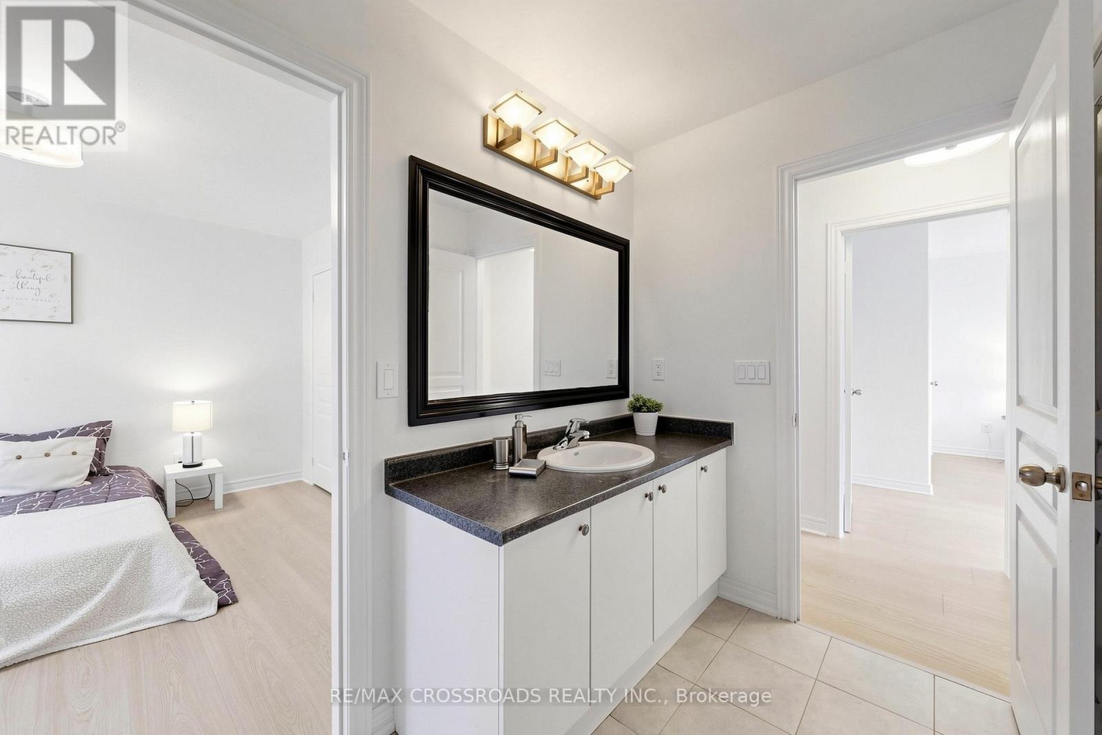55 John Link Avenue, Georgina, ON - Indoor Photo Showing Bathroom