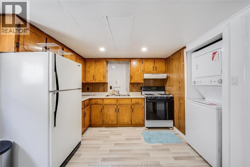 10395 Caledon Court, Windsor, ON - Indoor