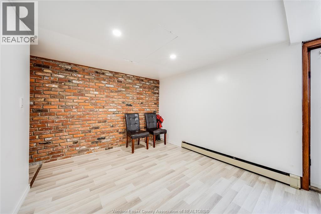 10395 Caledon Court, Windsor, ON - Indoor Photo Showing Other Room