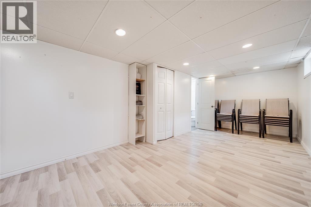 10395 Caledon Court, Windsor, ON - Indoor Photo Showing Other Room