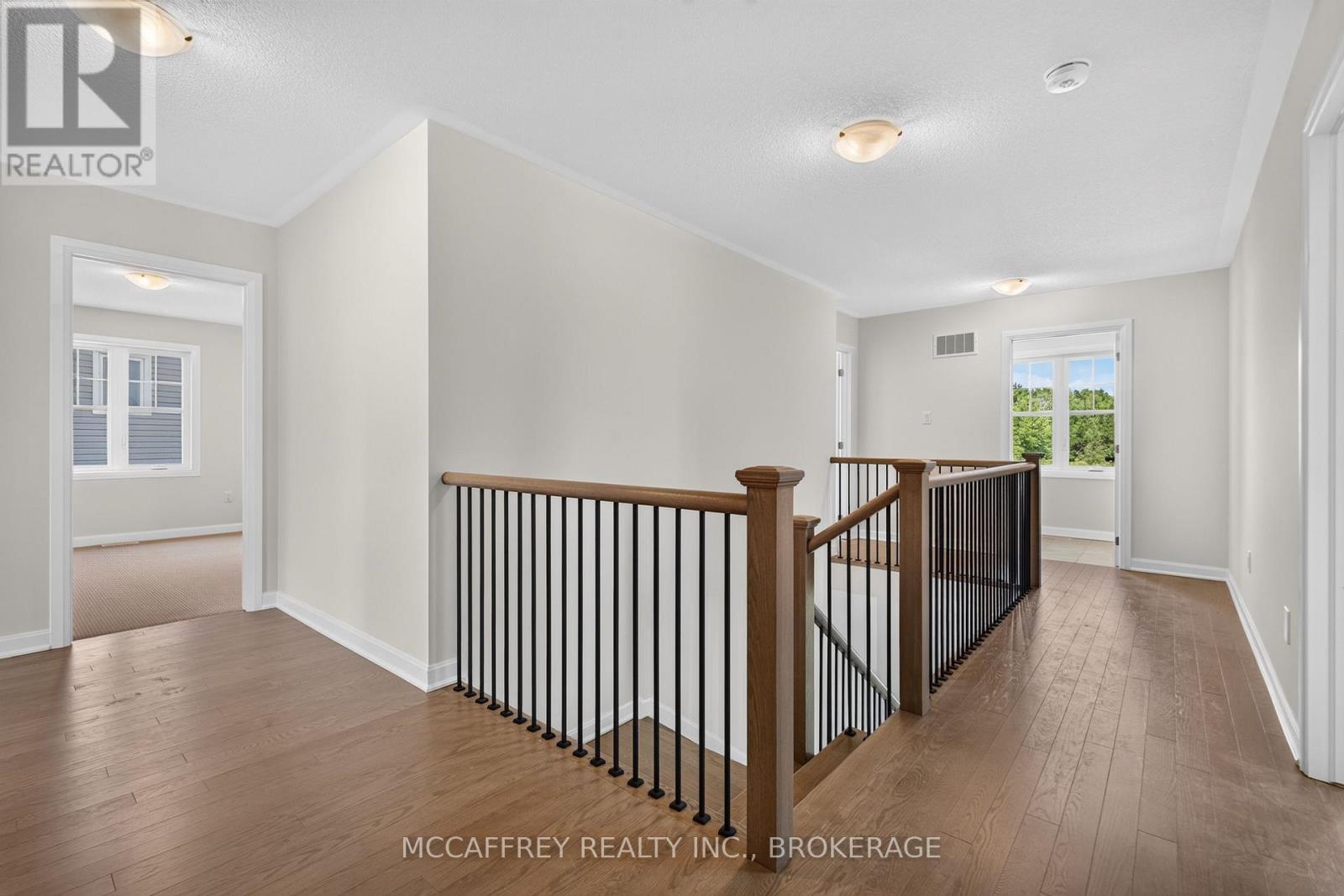 103 Gildersleeve Boulevard, Loyalist (Bath), ON - Indoor Photo Showing Other Room