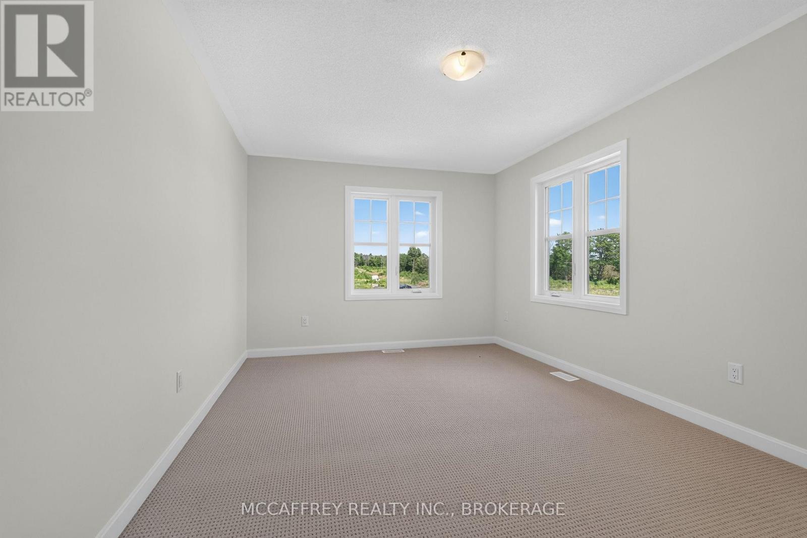 103 Gildersleeve Boulevard, Loyalist (Bath), ON - Indoor Photo Showing Other Room
