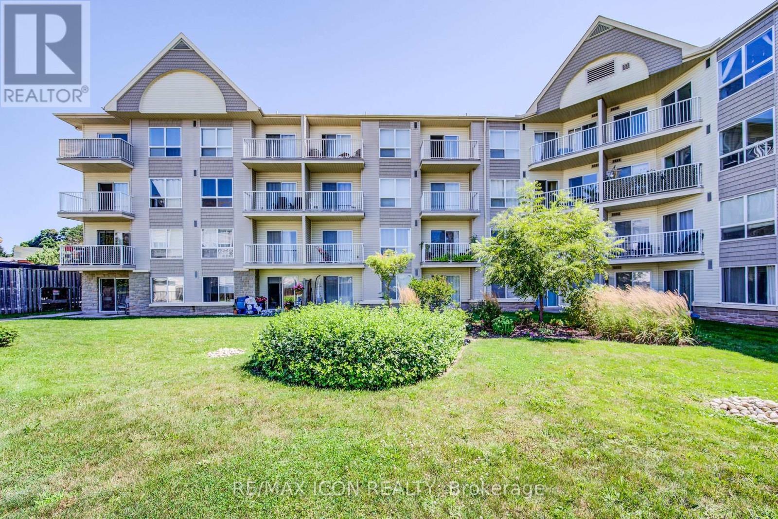 118 - 8 Harris Street, Cambridge, ON - Outdoor