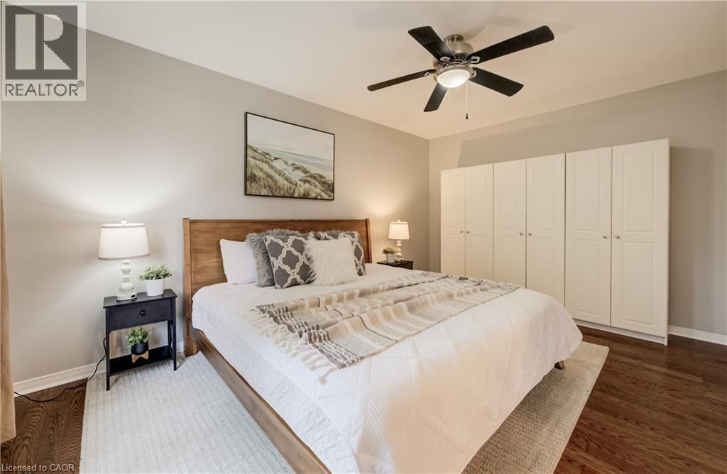 27 Chandos Drive, Kitchener, ON - Indoor Photo Showing Bedroom