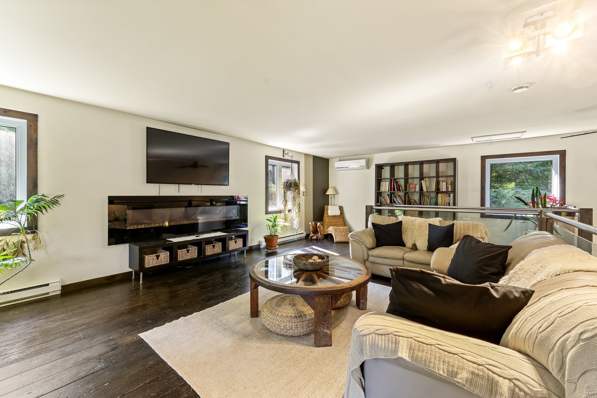 Mezzanine - 37 Rue André, Magog, QC - Indoor Photo Showing Living Room