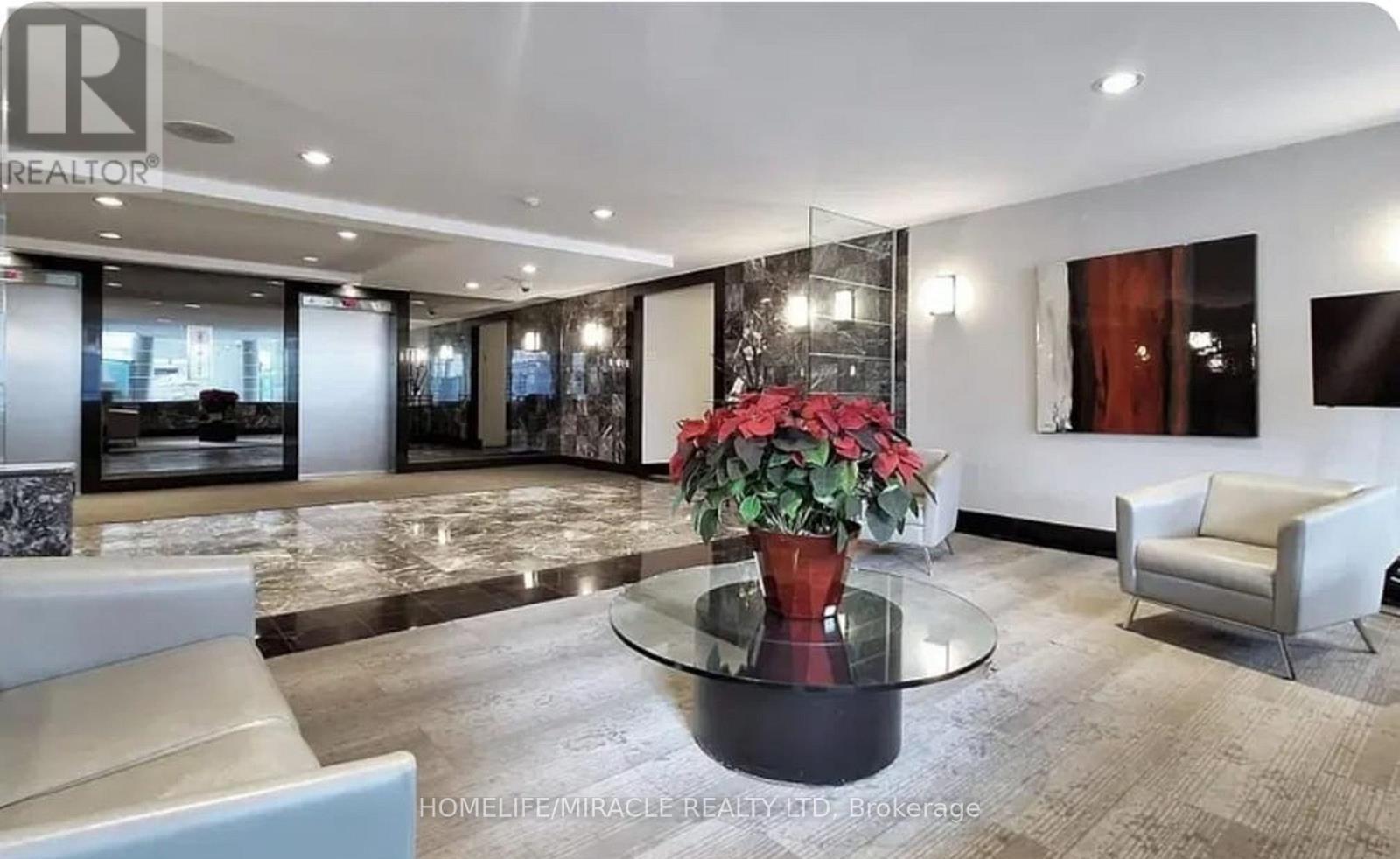 306 - 5785 Yonge Street, Toronto, ON - Indoor