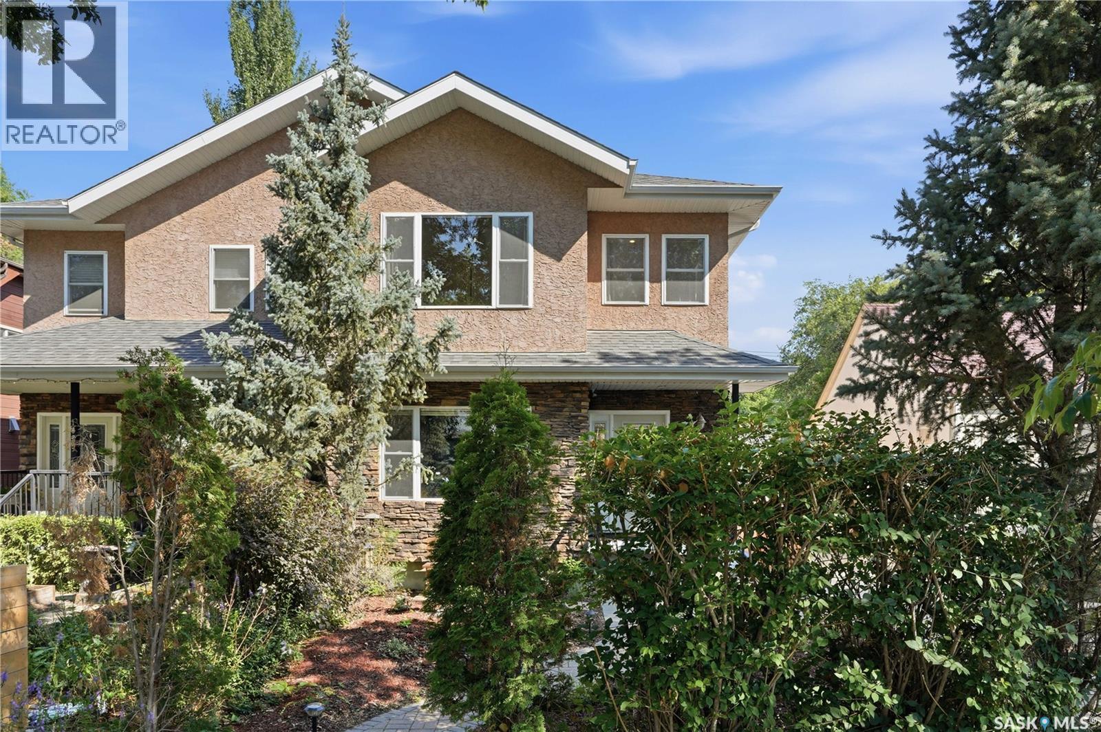 1021 Main Street, Saskatoon, SK - Outdoor