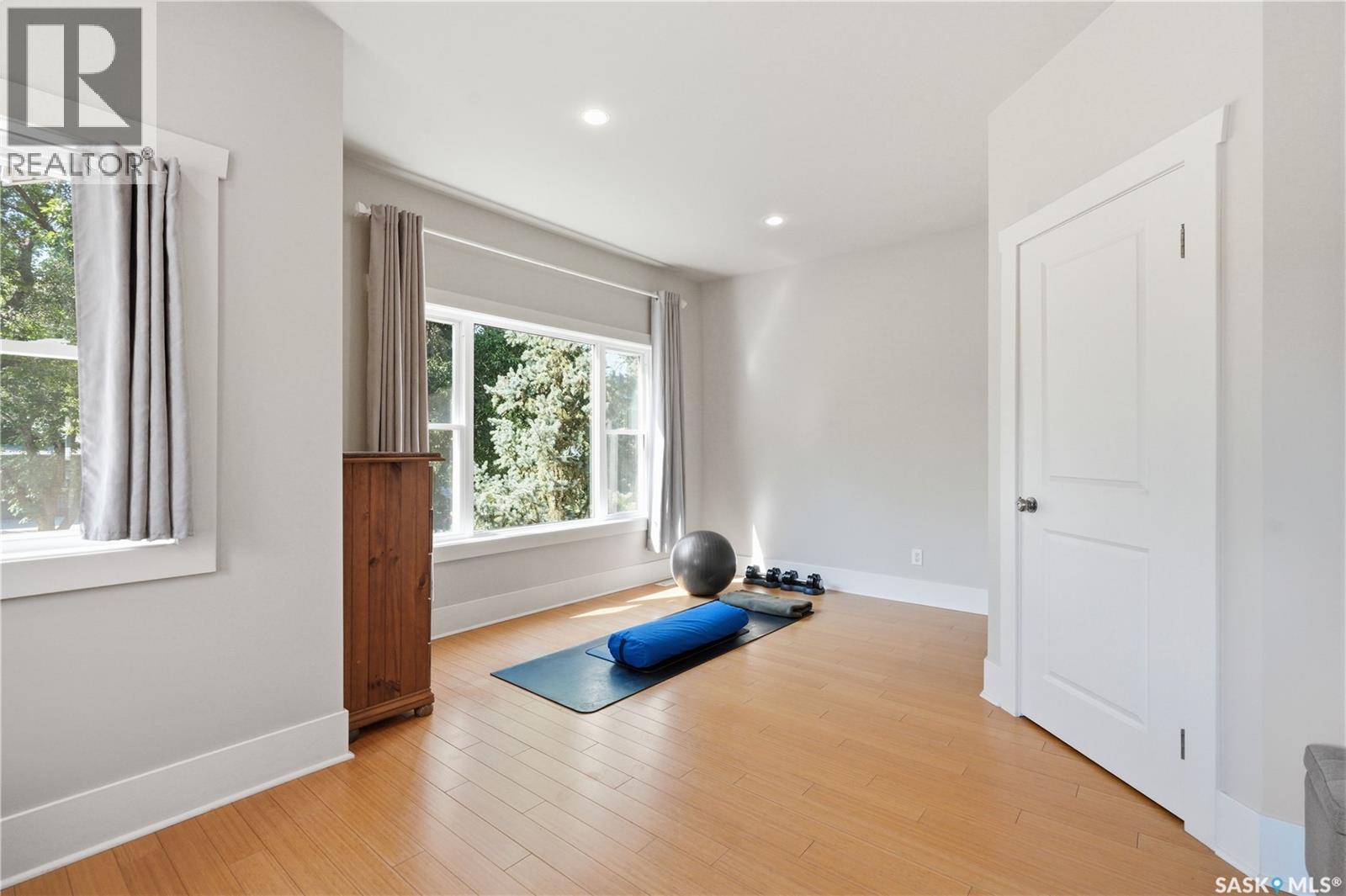 1021 Main Street, Saskatoon, SK - Indoor Photo Showing Other Room