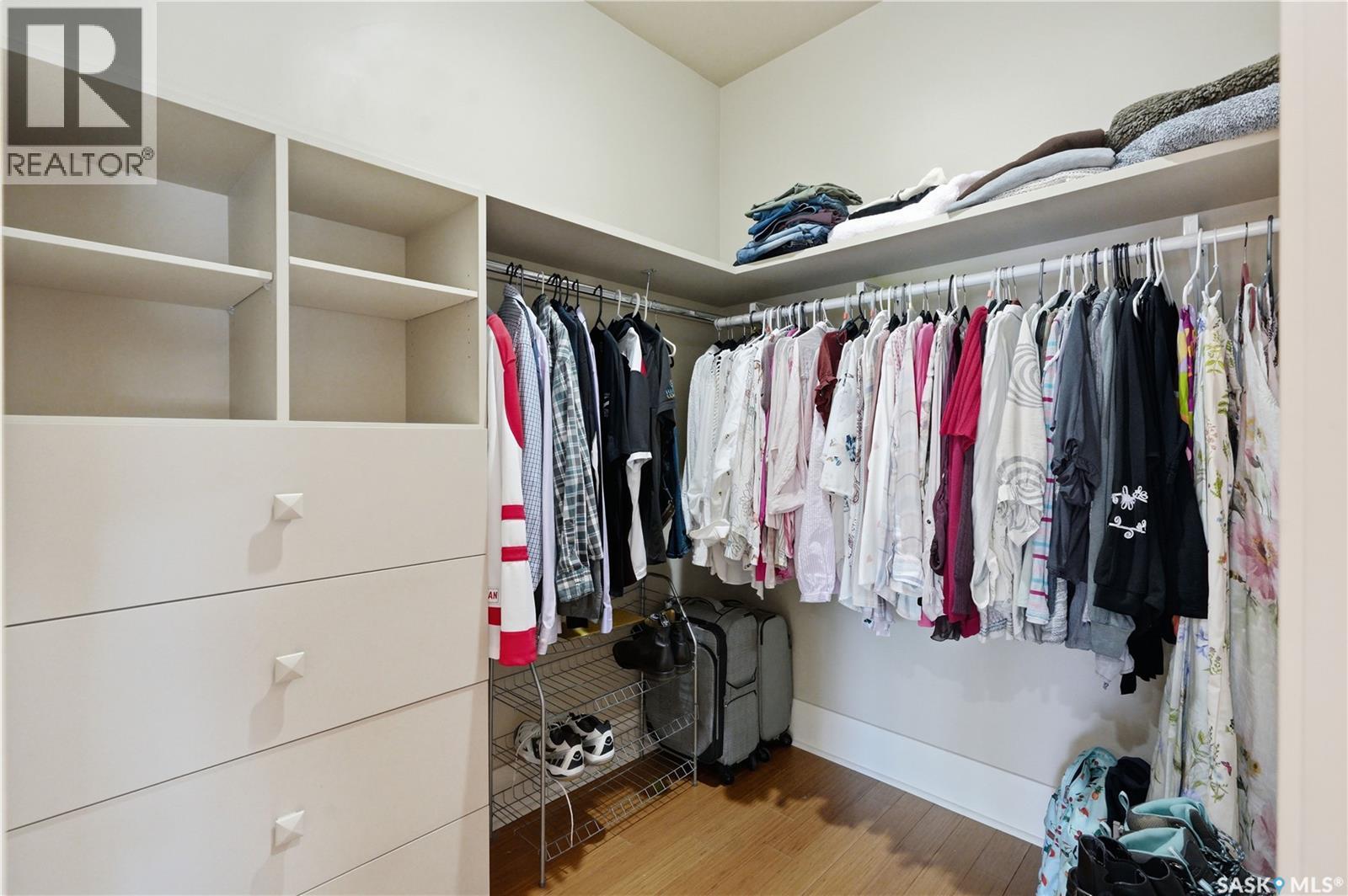 1021 Main Street, Saskatoon, SK - Indoor With Storage