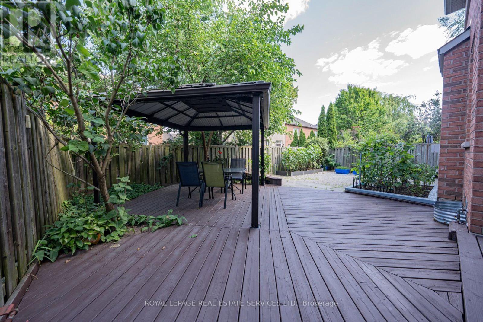 3368 Raspberry Bush Trail, Oakville, ON - Outdoor With Deck Patio Veranda