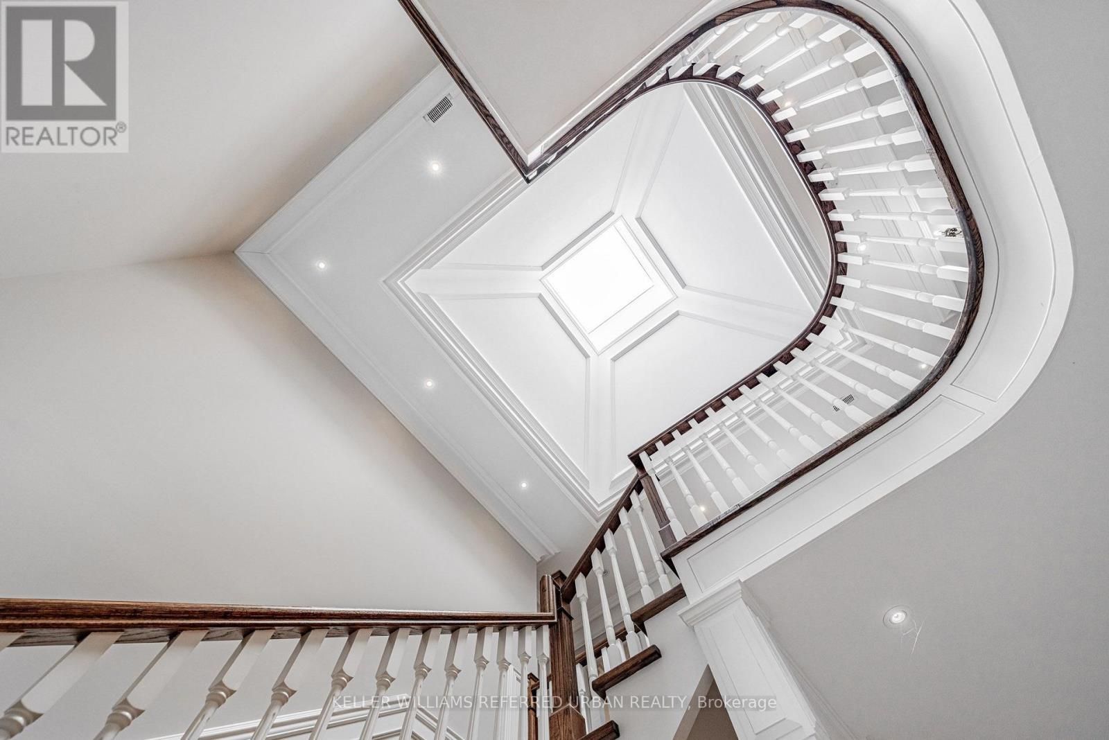 60 Hawksbury Drive, Toronto, ON - Indoor Photo Showing Other Room