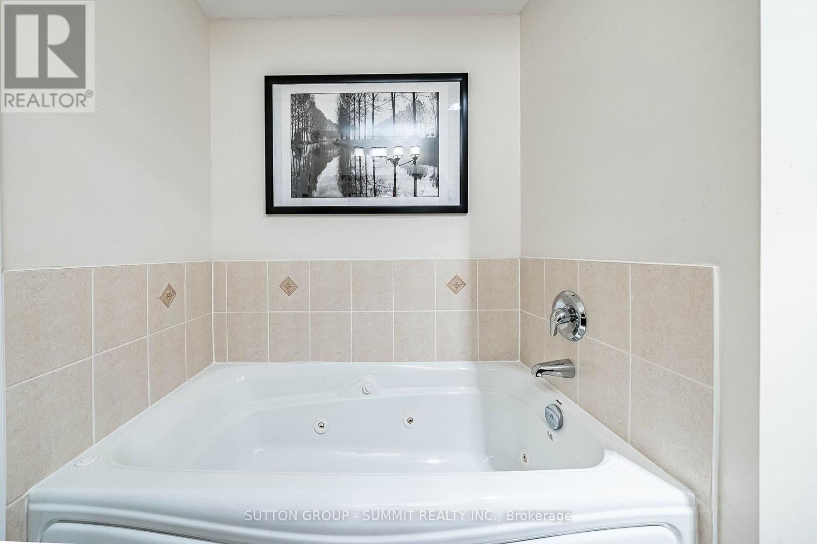 139 Oceanpearl Crescent, Whitby, ON - Indoor Photo Showing Bathroom