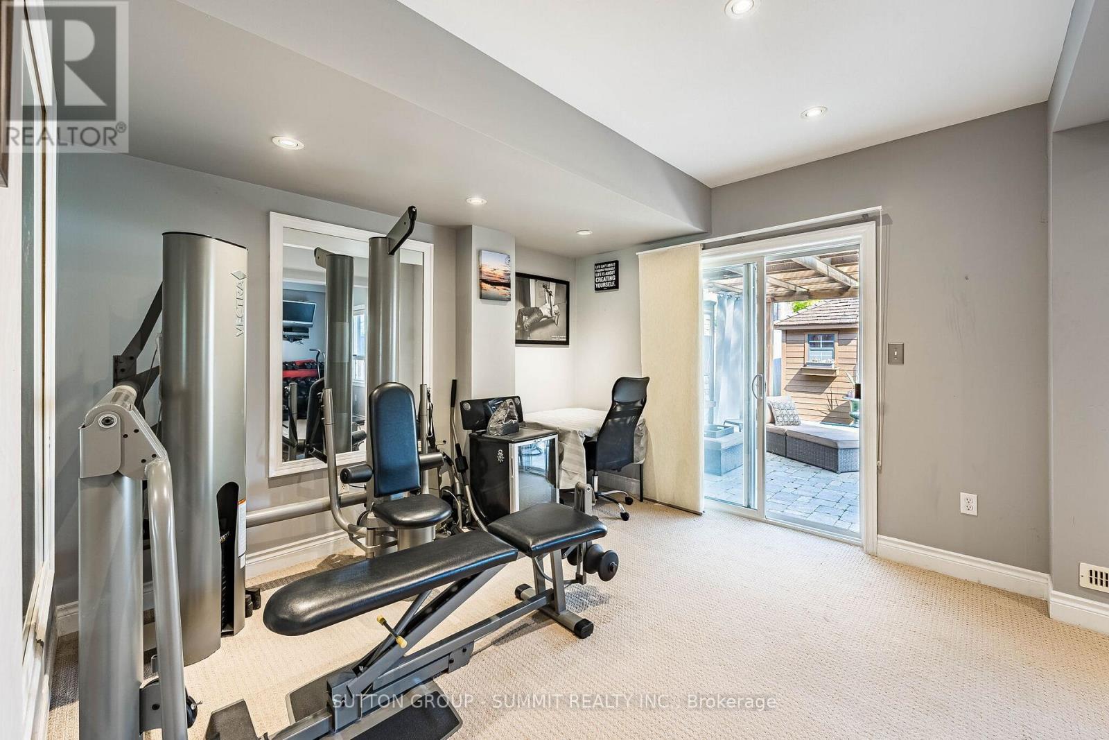 139 Oceanpearl Crescent, Whitby, ON - Indoor Photo Showing Gym Room