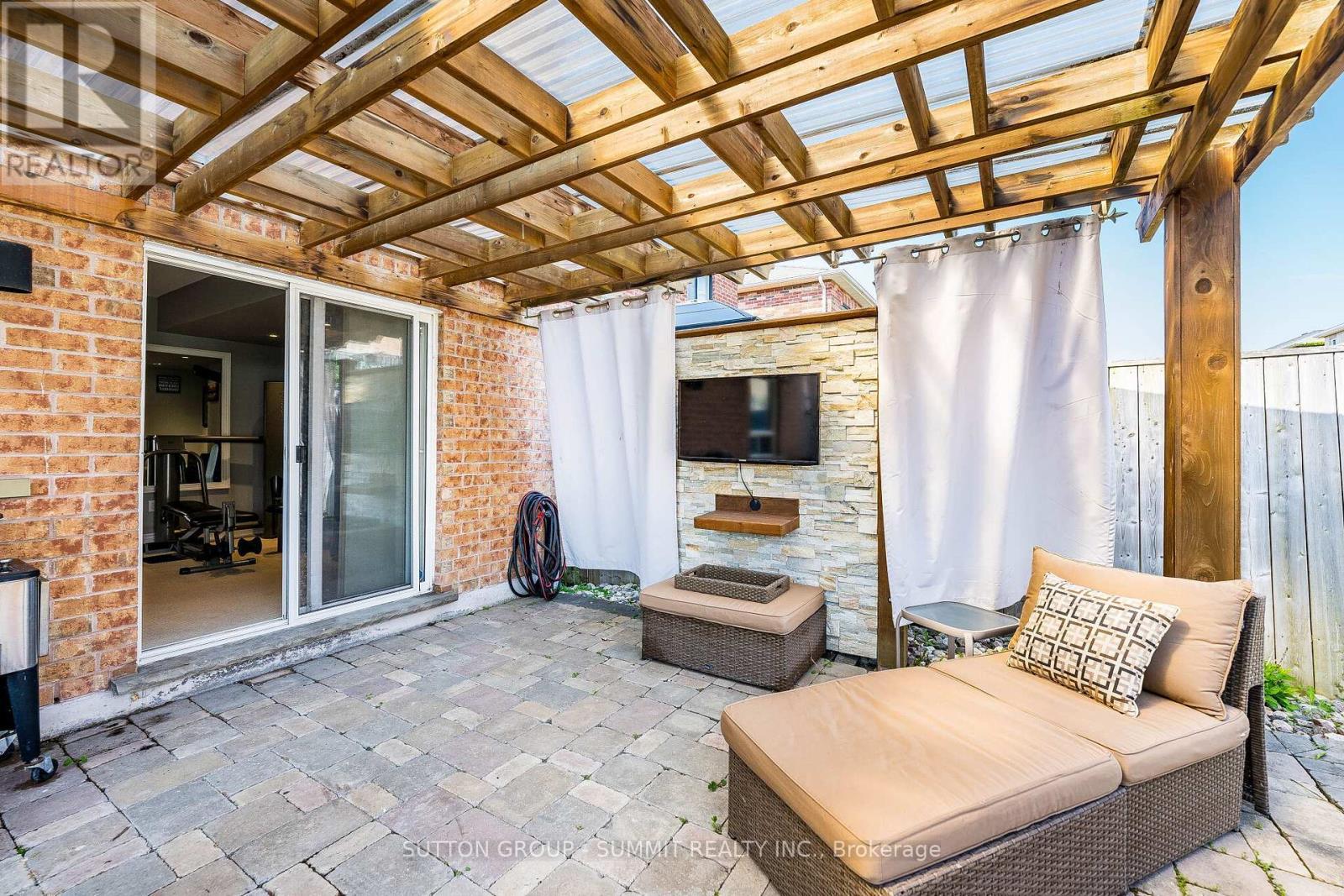 139 Oceanpearl Crescent, Whitby, ON - Outdoor With Deck Patio Veranda With Exterior