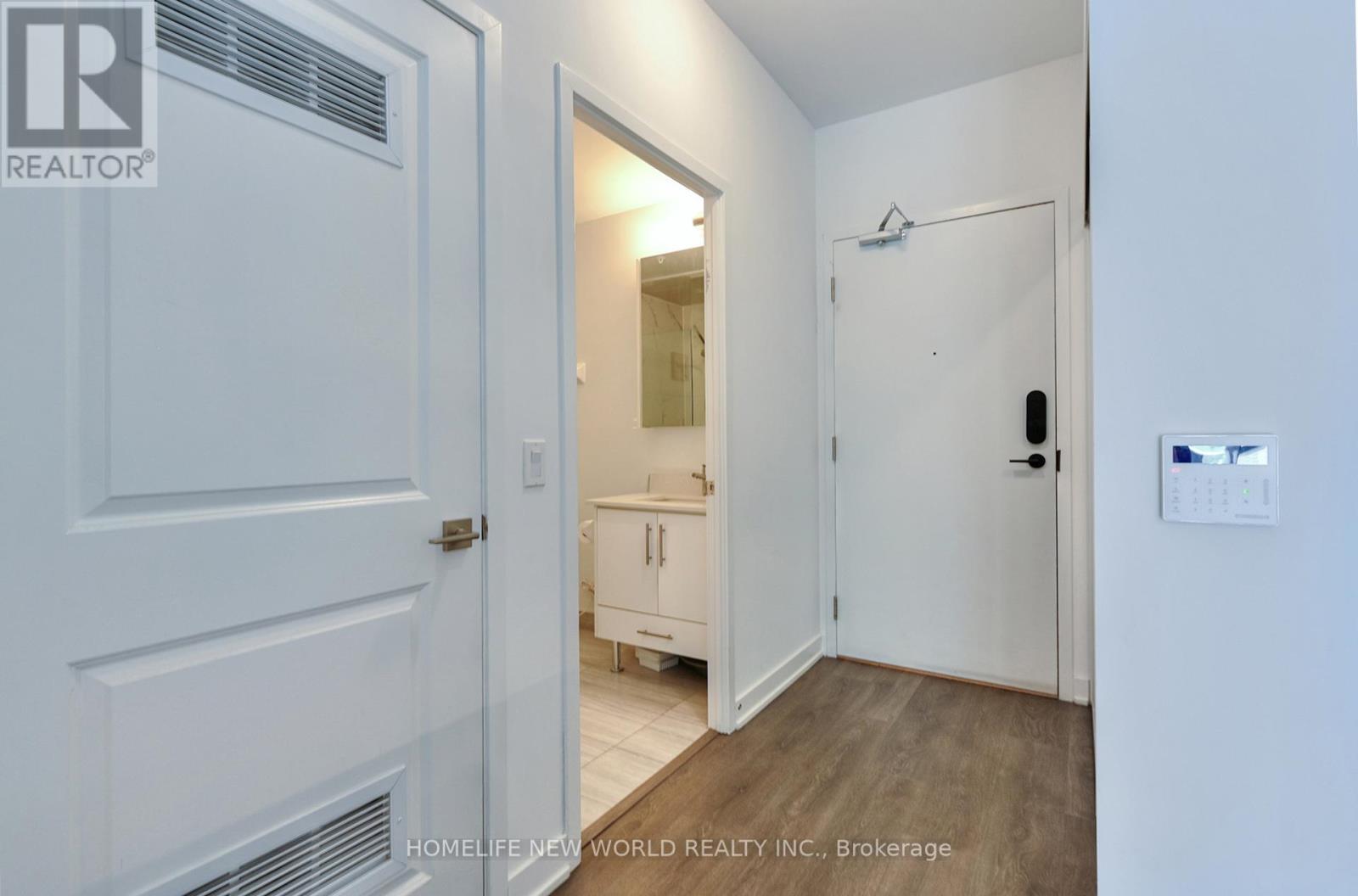 811 - 85 Oneida Crescent, Richmond Hill, ON - Indoor Photo Showing Other Room