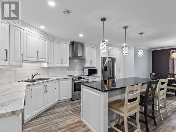 149 Castle Bridge Road, St.John'S, NL - Indoor Photo Showing Kitchen With Double Sink With Upgraded Kitchen