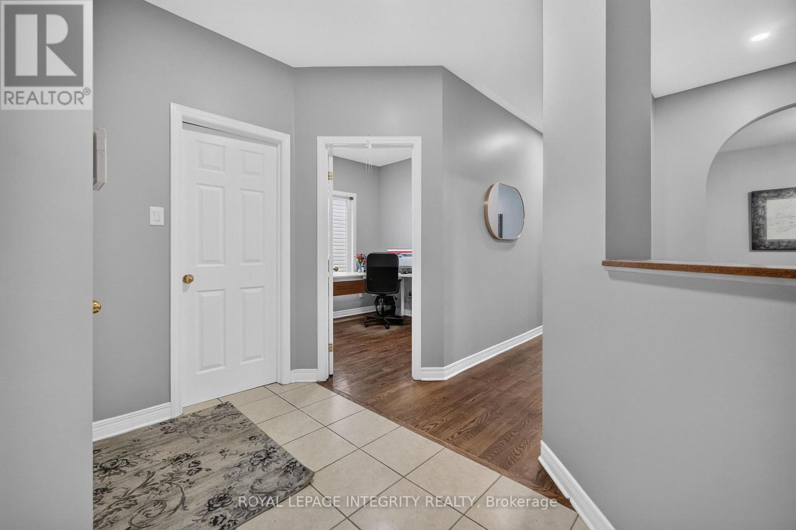 Foyer - 29 Nortoba Crescent, Ottawa, ON - Indoor Photo Showing Other Room