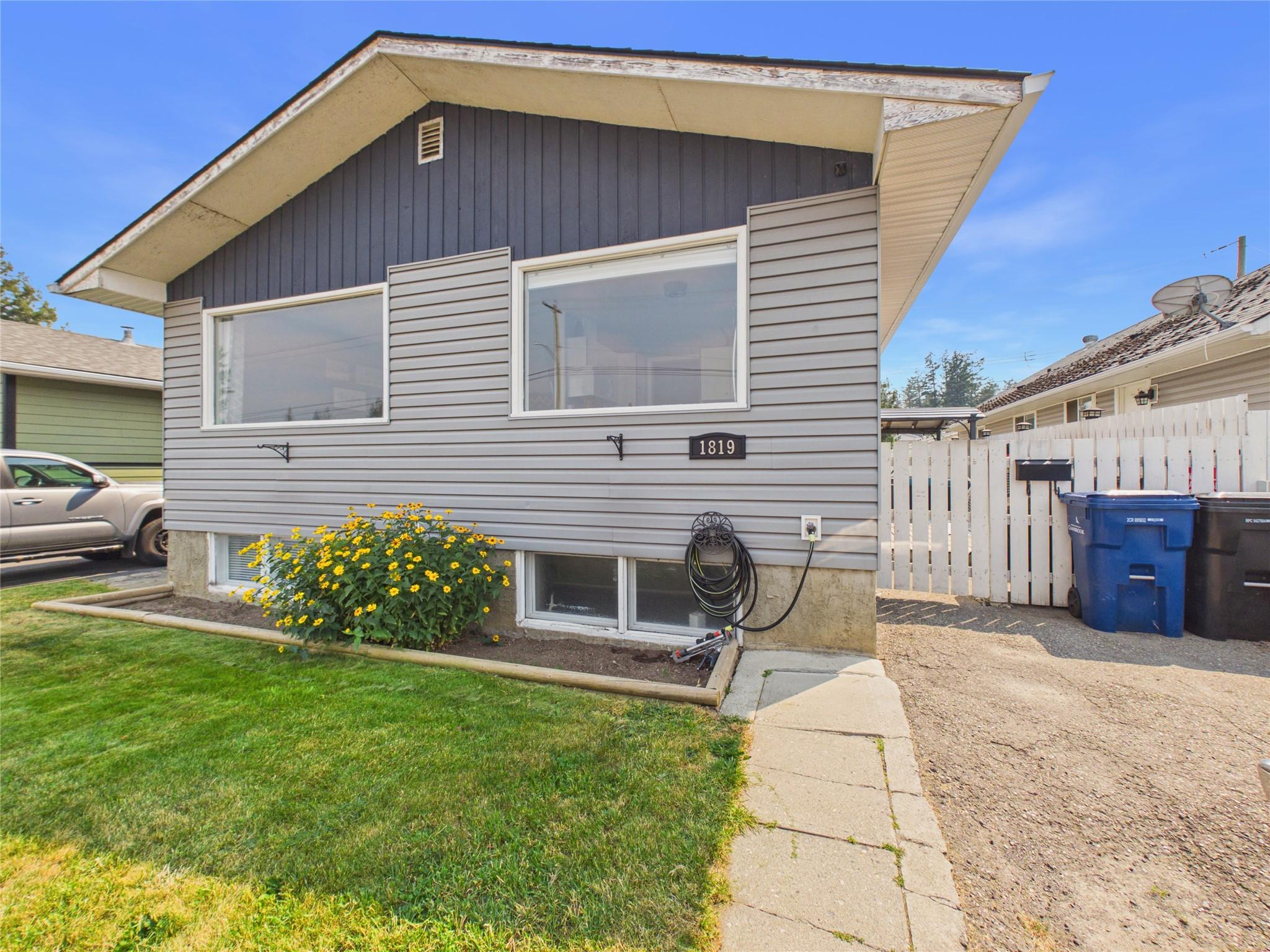 1819 2Nd Street, Cranbrook, BC - Outdoor With Exterior